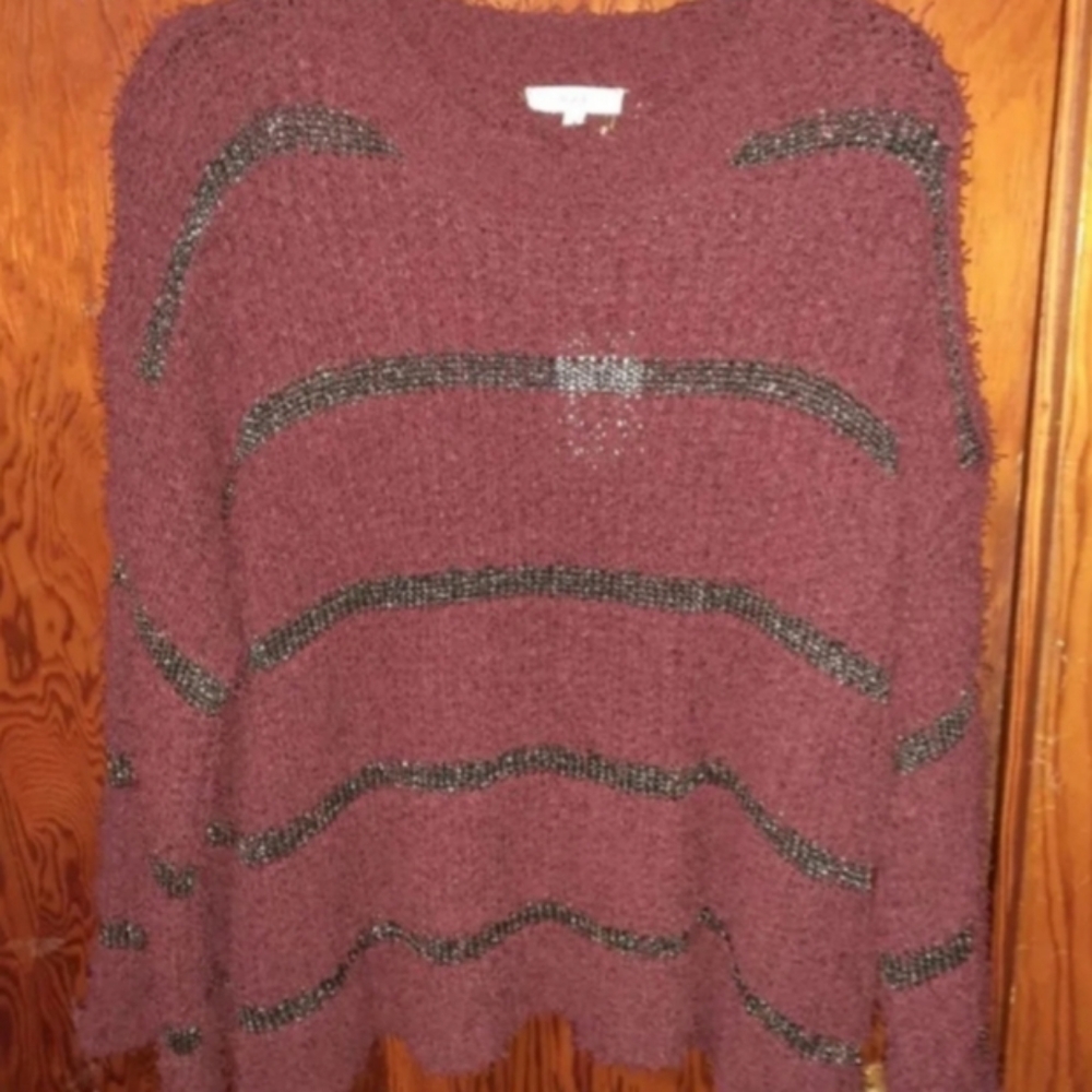 EASEL SWEATER
